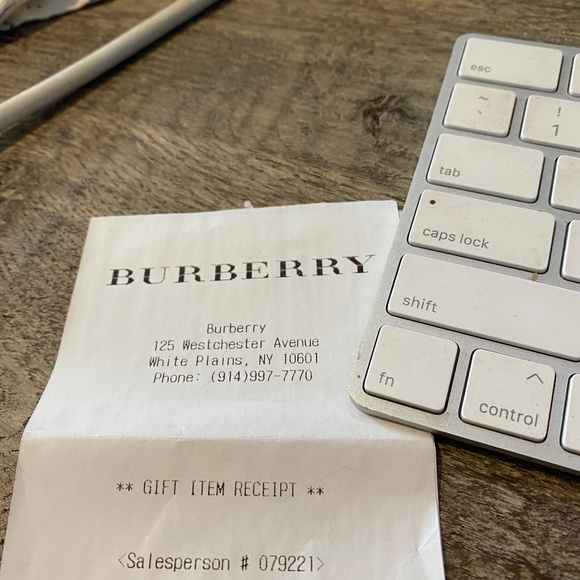 Burberry smoked check credit card wallet - Picture 6 of 7